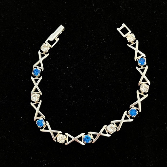 " X & O" Bracelet 925 Sterling Silver w/blue & clear rhinestones 6.75” - Picture 7 of 7